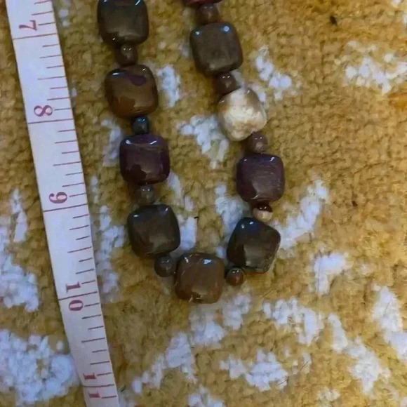Semi precious square, earth tone stone necklace NWOT - Picture 3 of 3